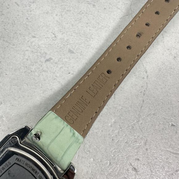 Invicta Lupah Womens Watch 29mm Tank Style MOP Dial Green Leather New Battery - Picture 11 of 13